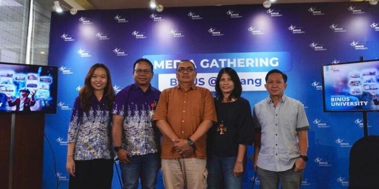 Meningkatkan Kesiapan Karier Anak: BINUS @Malang Jawab Kekhawatiran Orang Tua dalam Memilih Kampus