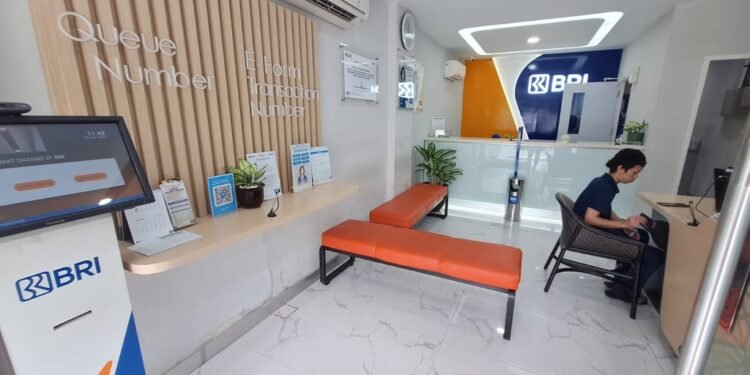 BRI Unit Rorotan Tetap Hadir Layani Nasabah Saat Libur Lewat Layanan Weekend Banking