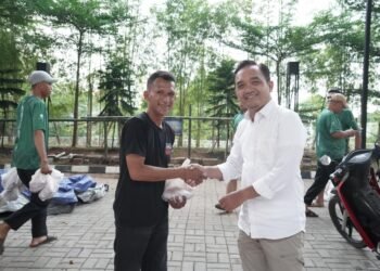 Momen Iduladha, LRT Jabodebek Distribusikan Daging Kurban kepada Warga & Yayasan Sekitar Operasional