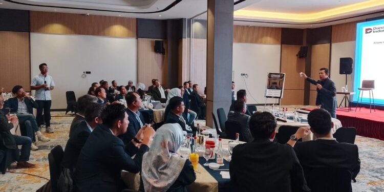 BRI Region 6 Gelar Mini Town Hall Kinerja untuk Perkuat Sinergi dan Pencapaian Bisnis