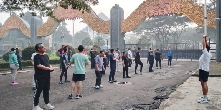 Pererat Kebersamaan, Manajemen BRI Region 6 Gelar Jogging Bersama di Kawasan TMII