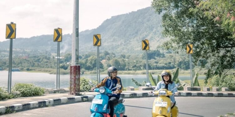 Meningkatnya Tren Slow Travel Saat Waisak dan Hari Lahir Pancasila