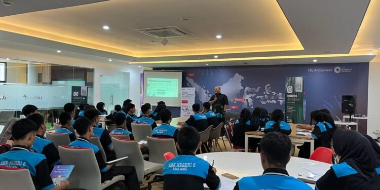 Kunjungan Industri SMKN 6 Malang di Telkom AI Center Mendorong Pemahaman Teknologi dan Inovasi di Era Digital