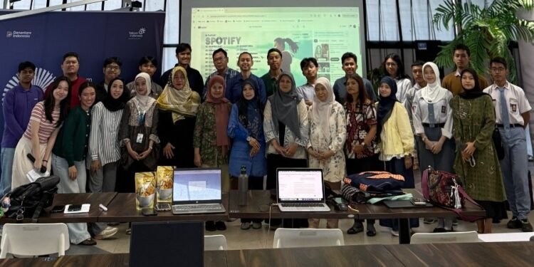 Telkom AI Center Bandung Hadirkan Workshop dan Mentoring AI untuk Bantu Kreator dan UMKM Bangun Content Engine