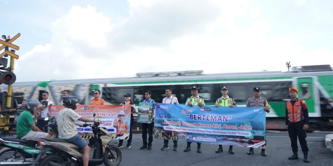 KAI Bandara GELAR SOSIALISASI KESELAMATAN DI JPL 683 STASIUN WATES
