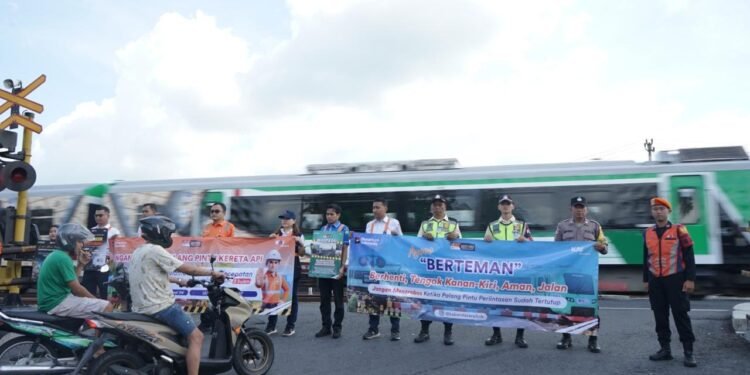 KAI Bandara GELAR SOSIALISASI KESELAMATAN DI JPL 683 STASIUN WATES