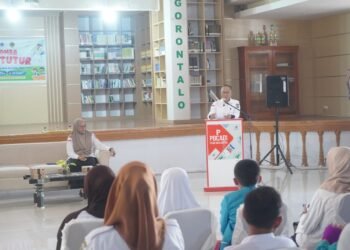 Buka Lomba Bertutur Tingkat SD/MI, Sekda Ismail Ajak Generasi Muda Lestarikan Tradisi Lisan