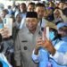 Tak Kalah Dari Gubernur Malut, Wali Kota Adhan Dikerubungi Warga untuk Berswafoto Saah Hadir Di Puncak PENAS XVII