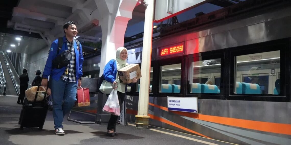 Mau Liburan Hemat, Manfaatkan Diskon Tarif Tiket Berikut
