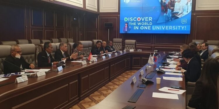 UGM Perkuat Kolaborasi dengan Positive Technologies melalui Kunjungan ke Moskow dan KazanForum