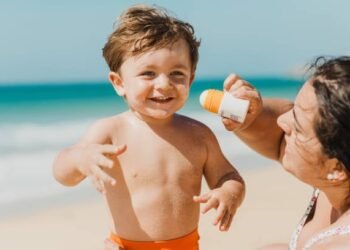 Apa Itu SPF dan Berapa SPF yang Aman untuk Bayi dan Anak?