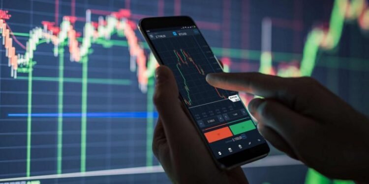 OJK Perketat Konten Kripto, Influencer Bisa Kena Denda Rp15 Miliar