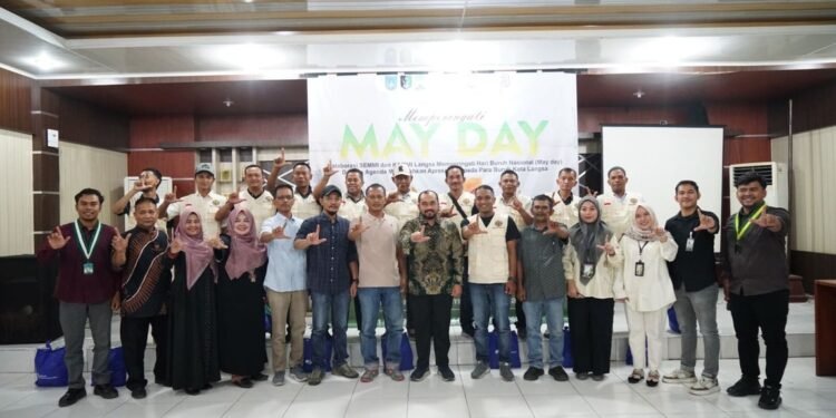 Peringati Hari Buruh Nasional, Holding Perkebunan Nusantara melalui PTPN IV Regional VI Berikan Apresiasi kepada Pekerja di Kota Langsa