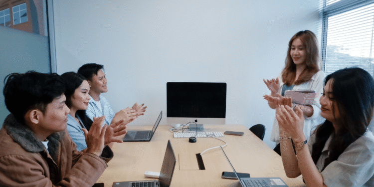 Pengalaman Kuliah yang Membentuk Skill dan Karier