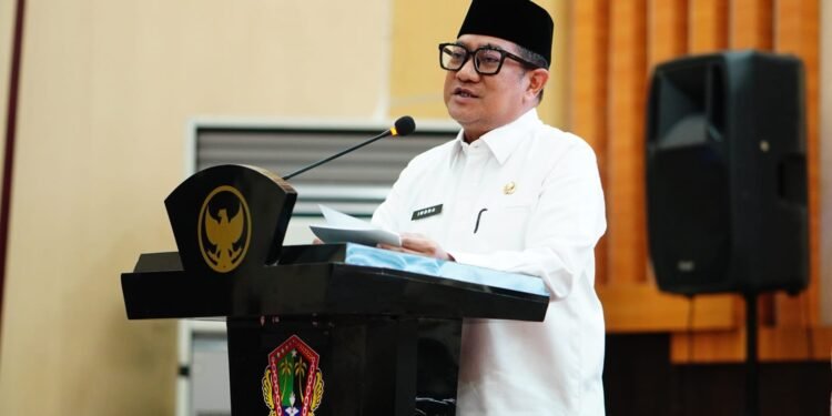 Buka Bimtek Peningkatan Kapasitas Camat dan Lurah, Ini Pesan Wawali Indra