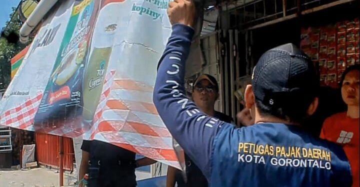 Endus Potensi Kebocoran Pajak Daerah, Bappenda Tertibkan Ratusan Reklame Tak Berizin