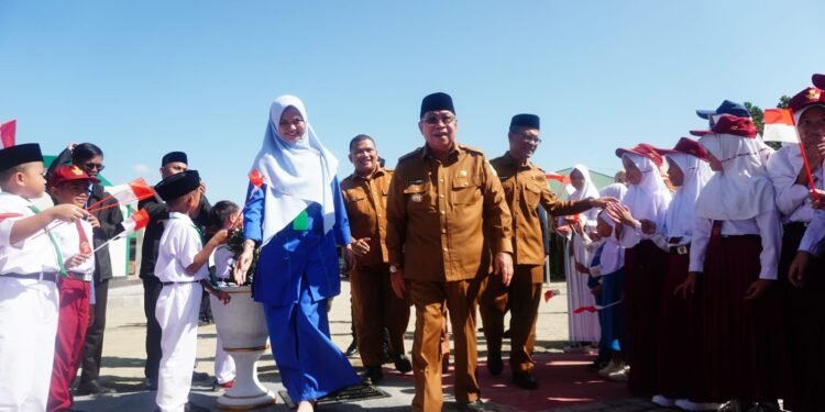 Pemkot Gorontalo Luncurkan ‘Intel Les’ Untuk Bangun Ekosistem Pendidikan