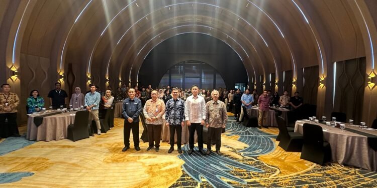 KEMENTERIAN PERDAGANGAN DORONG PELAKU USAHA JAWA TIMUR PERLUAS PASAR EKSPOR MELALUI TRADE EXPO INDONESIA KE-41 TAHUN 2026 KEMENTERIAN PERDAGANGAN DORONG PELAKU USAHA JAWA TIMUR PERLUAS PASAR EKSPOR MELALUI TRADE EXPO INDONESIA KE-41 TAHUN 2026