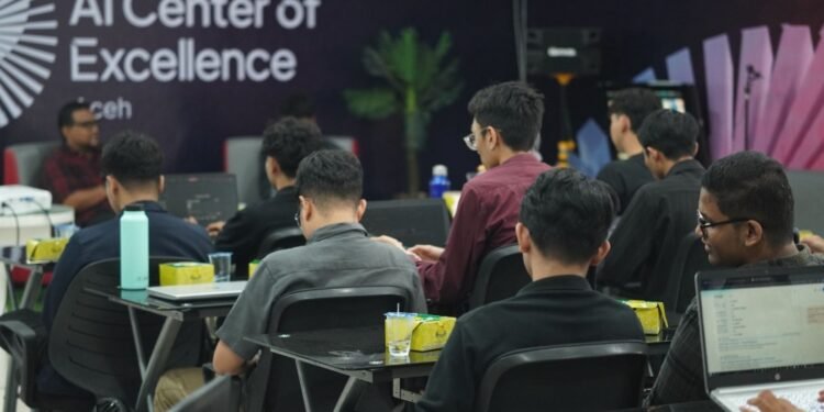Telkom AI Center Aceh Bekali Generasi Kreatif dengan Pemanfaatan AI untuk Optimasi Konten Media Sosial Telkom AI Center Aceh Bekali Generasi Kreatif dengan Pemanfaatan AI untuk Optimasi Konten Media Sosial