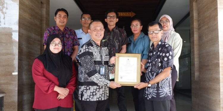 SUCOFINDO Dukung Pengembangan Wisata Ramah Muslim di Bali melalui Sertifikasi Halal Santhi Restaurant dan Sambal Jelantik