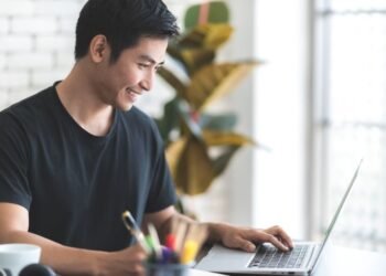 Cara Mengatur Penghasilan Freelance yang Tidak Tetap