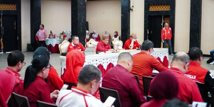 Realisasi Fisik dan Keuangan Semester I Lampaui Target, Pj Sekda Minta OPD Tak Berpuas Diri