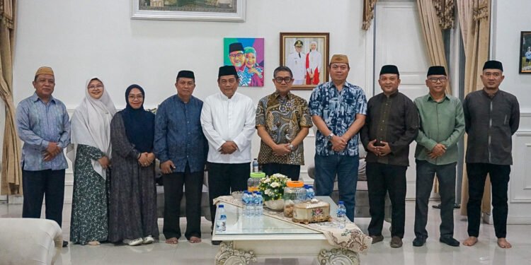 Lepas Kontingen MTQ Korpri, Wakili Provinsi di Ajang Nasional‎‎, Ini Pesan Wawali Indra