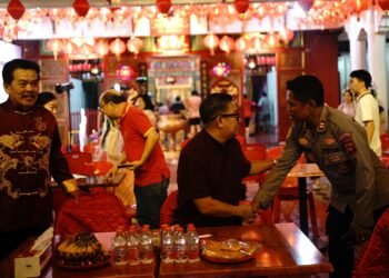 Wawali Indra Apresiasi Festival Mooncake, Dorong Jadi Agenda Tahunan