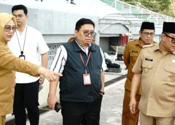 Wawali Indra Dampingi KPK Tinjau Sejumlah Proyek Infrastruktur