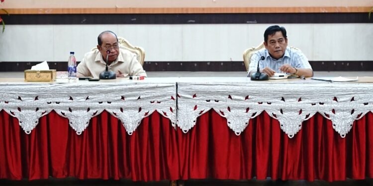 Rakorev Pemkot Gorontalo, Adhan Ingatkan Lurah : Jangan Main-main dengan Dana Kelurahan